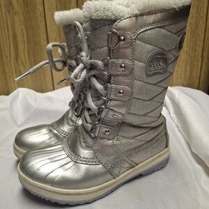 Sorel Disney Frozen Silver Lavender Snow Boots, Sz 2